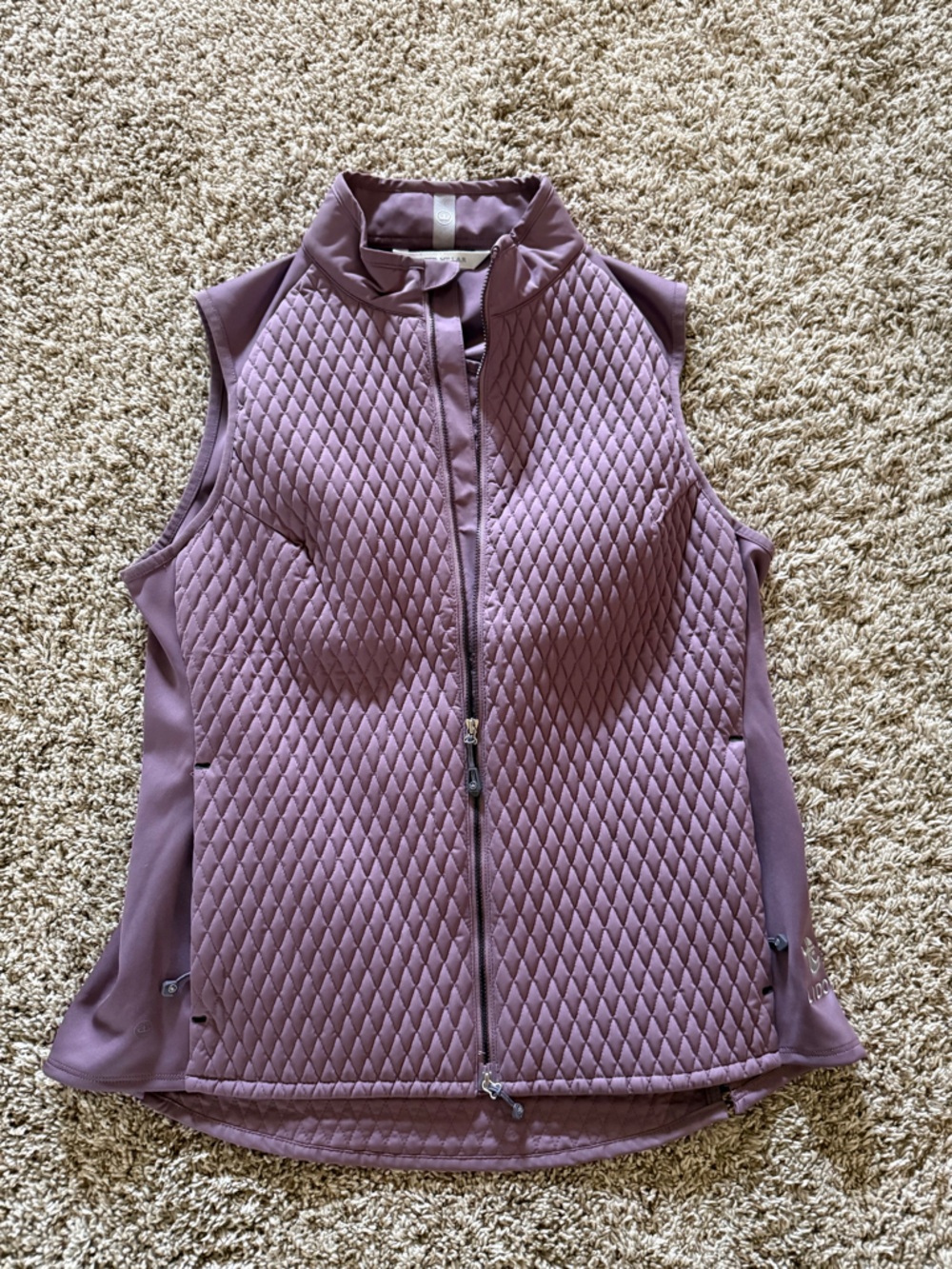 Sand Valley Lido Peter Millar Womens Fuse Mini Diamond Quilt Hybrid Golf Vest
